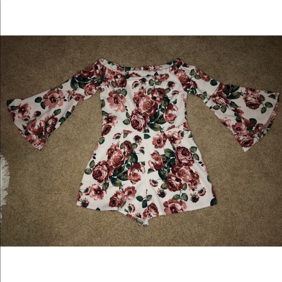 B Famous USA Pants - White Floral Romper! 🌸